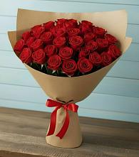 Букет Красные розы Милано #REPLACE_PRED# Новогорном
