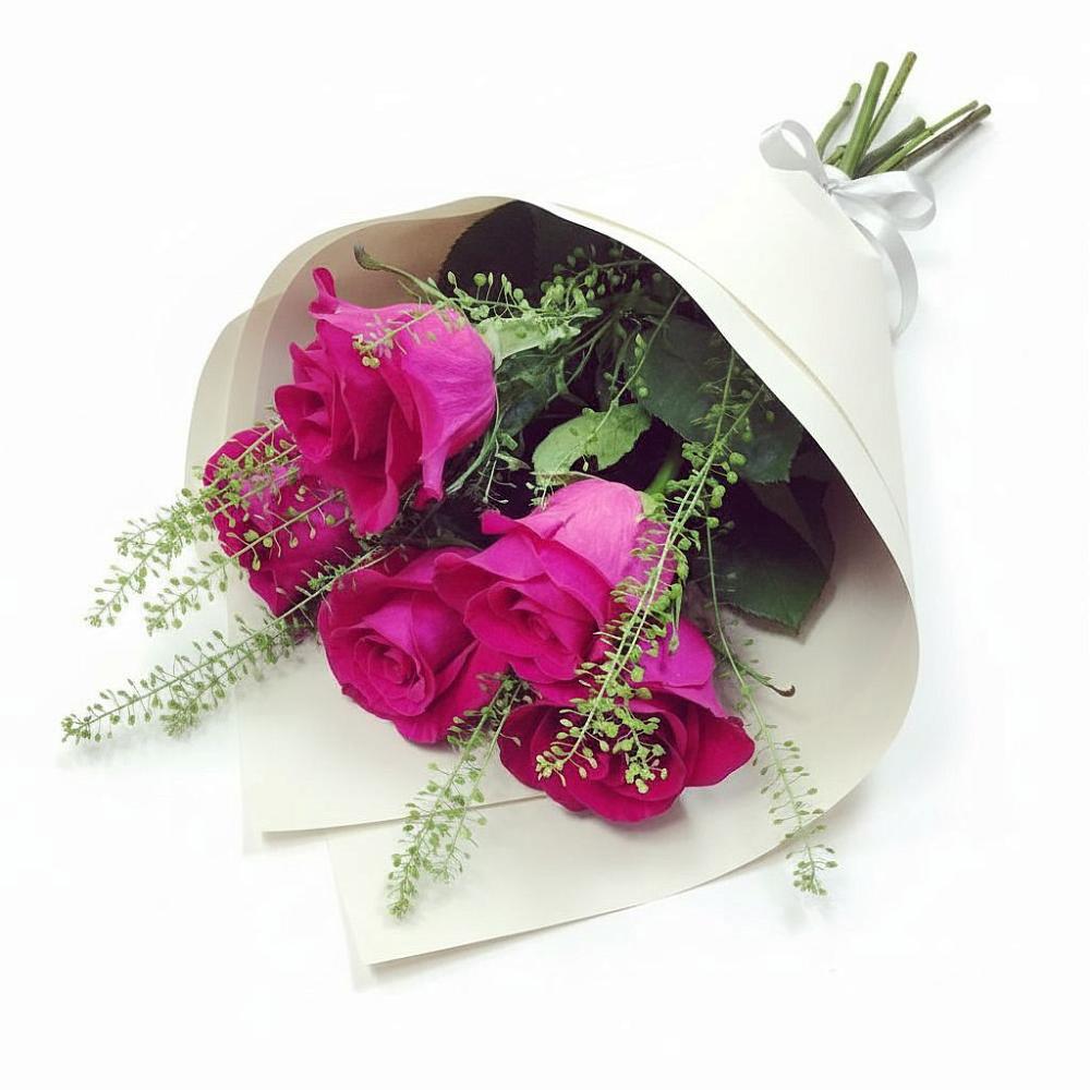 Букет цветов из: Розы в Новогорном