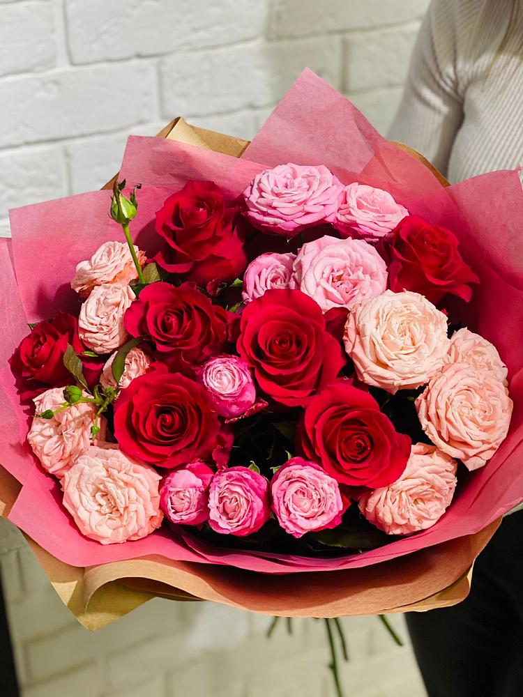 Букет цветов из: Розы в Новогорном