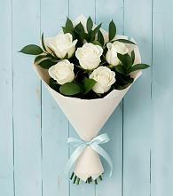 Букет цветов из:  Розы в Новогорном