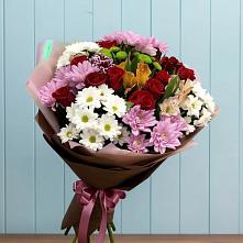 Букет цветов из:  Розы, Хризантемы и Альстромерии в Новогорном