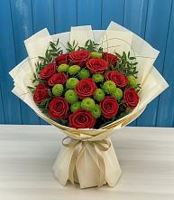 Букет цветов из:  Розы и Хризантемы в Новогорном