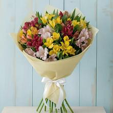 Букет цветов из:  Альстромерии в Новогорном