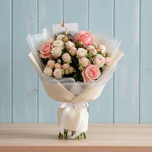 Букет цветов из:  Розы в Новогорном