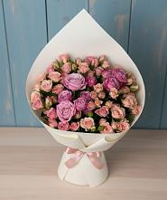 Букет цветов из:  Розы #REPLACE_PRED# Новогорном